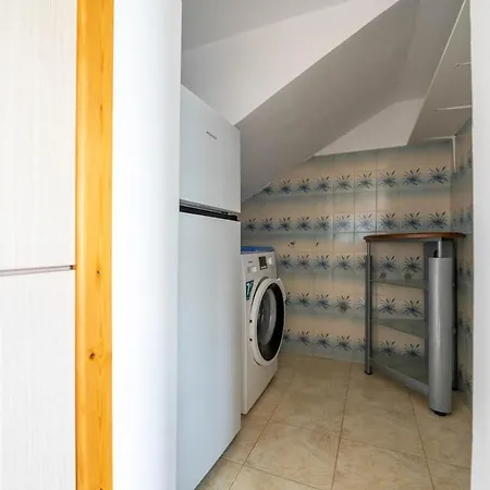 Daire Springs Petronas Archangelos (Rhodes)